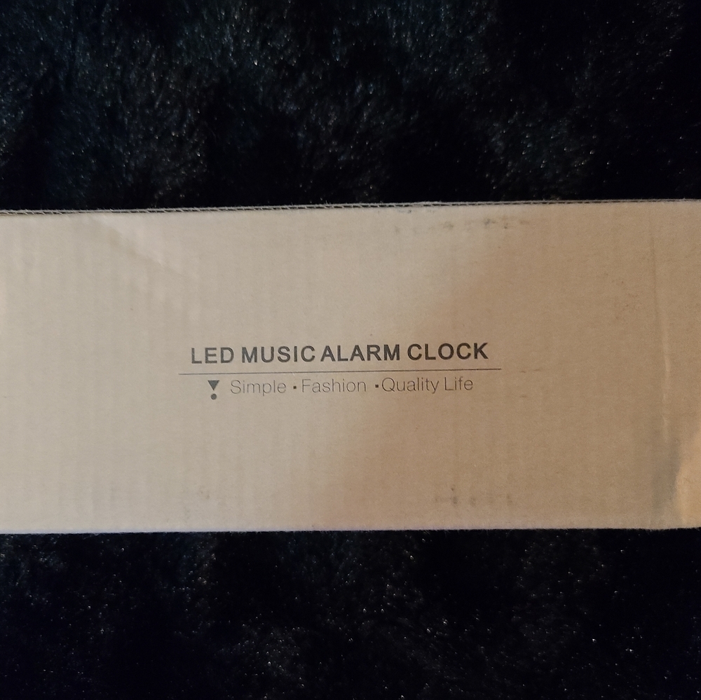 LED Music Alarm Clock - Picture 3 of 3